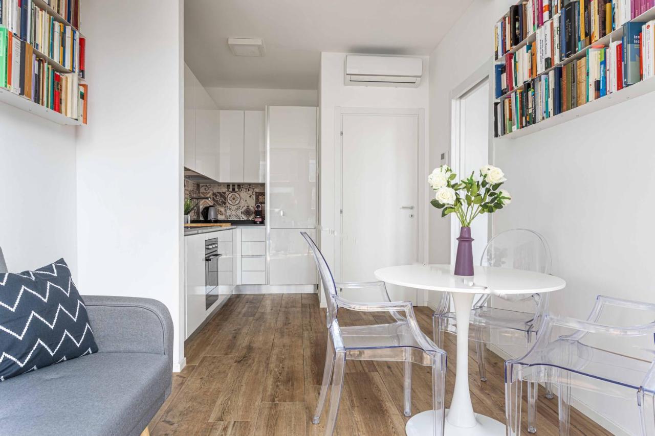 Ferienwohnung Luxnest I Porta Nuova Milan - Via Pirelli Exterior foto