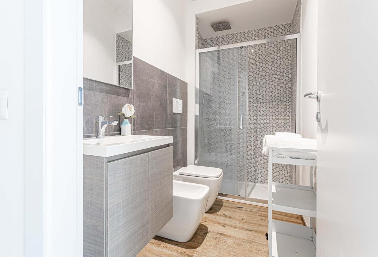 Ferienwohnung Luxnest I Porta Nuova Milan - Via Pirelli Exterior foto