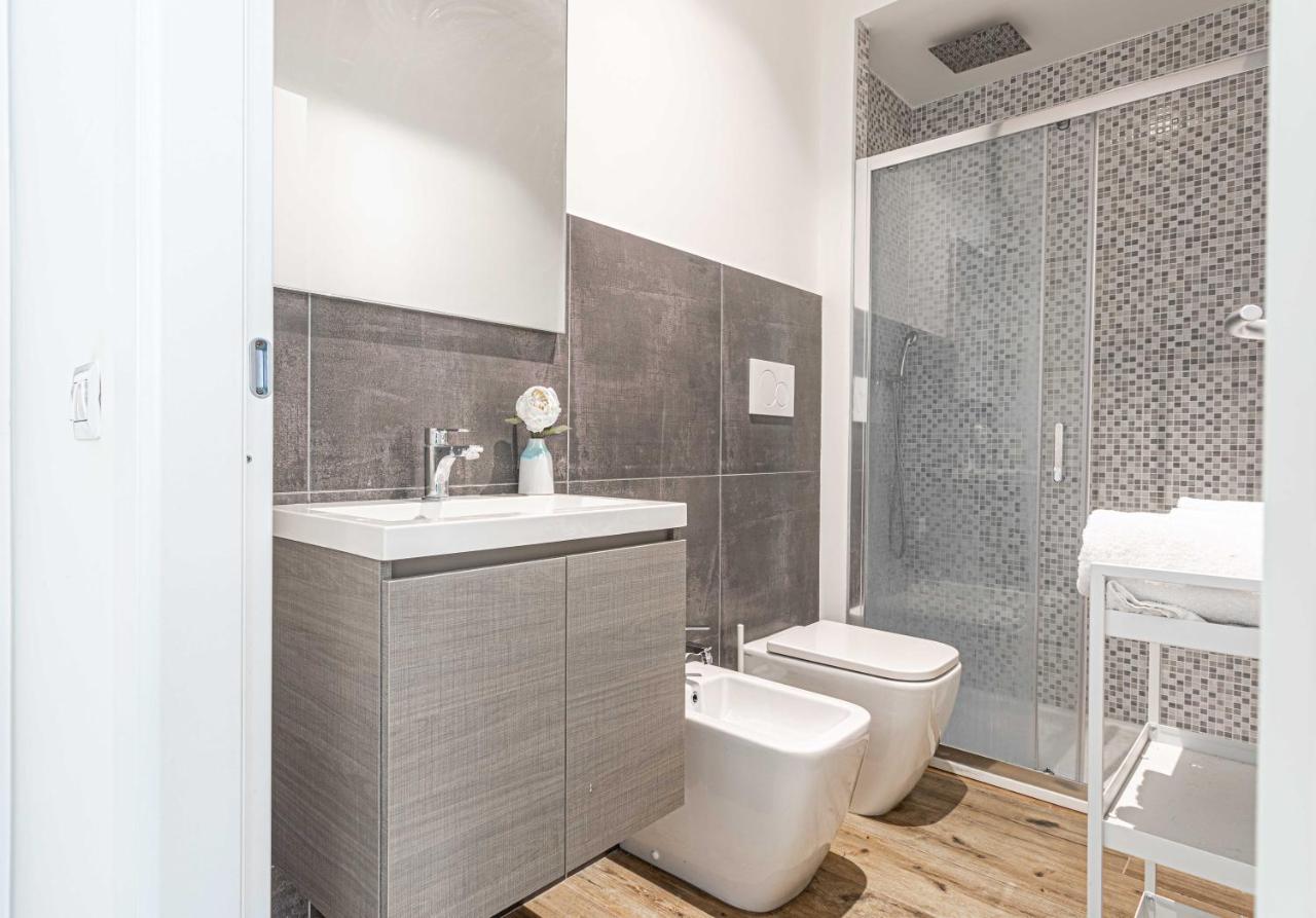 Ferienwohnung Luxnest I Porta Nuova Milan - Via Pirelli Exterior foto